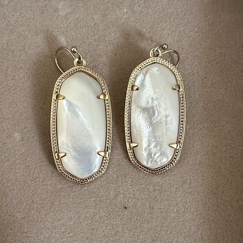 Kendra Scott Elle Mother of Pearl Earrings